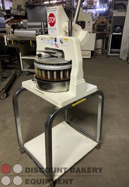 Dutchess BMIH36 Manual Dough Divider w/ Removable Head - Image 2