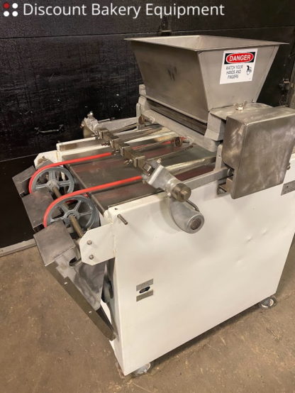 Triumph Handy V Cookie Depositor, 17″ (rebuilt) - Image 4